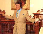 David Dickinson Antique Dealer